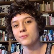 Etudiante bac+4 en littérature et théâtre donne cours de français niveau lycée et licence (rédaction, méthode)